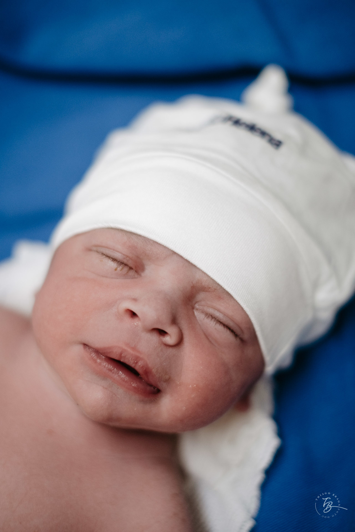 Nascimento do Davi na maternidade Santa Helena em Florianópolis por Thiago Braga Fotografia.
