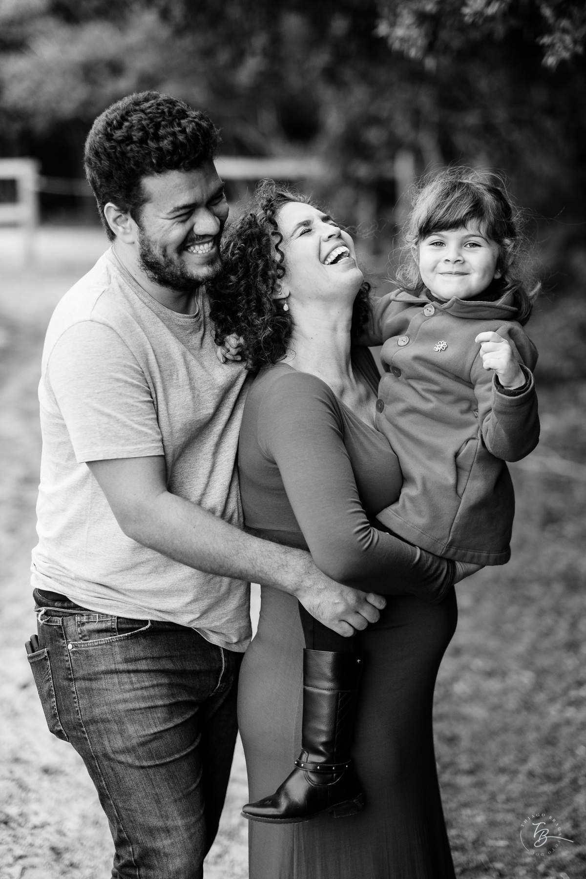 Ensaio gestante a espera do Nando na hípica Equilibre em Florianópolis, campeche por Thiago Braga