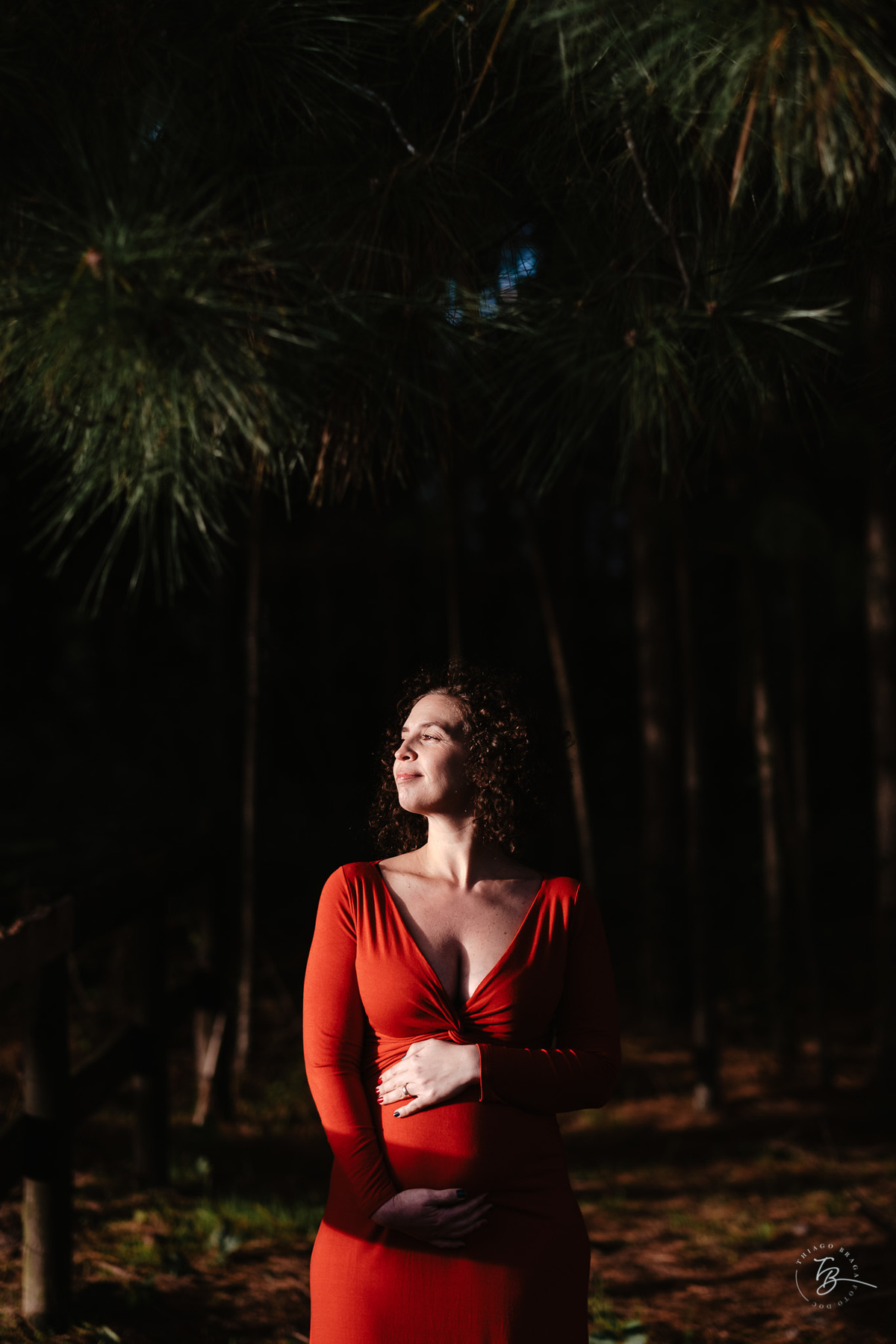 Ensaio gestante a espera do Nando na hípica Equilibre em Florianópolis, campeche por Thiago Braga