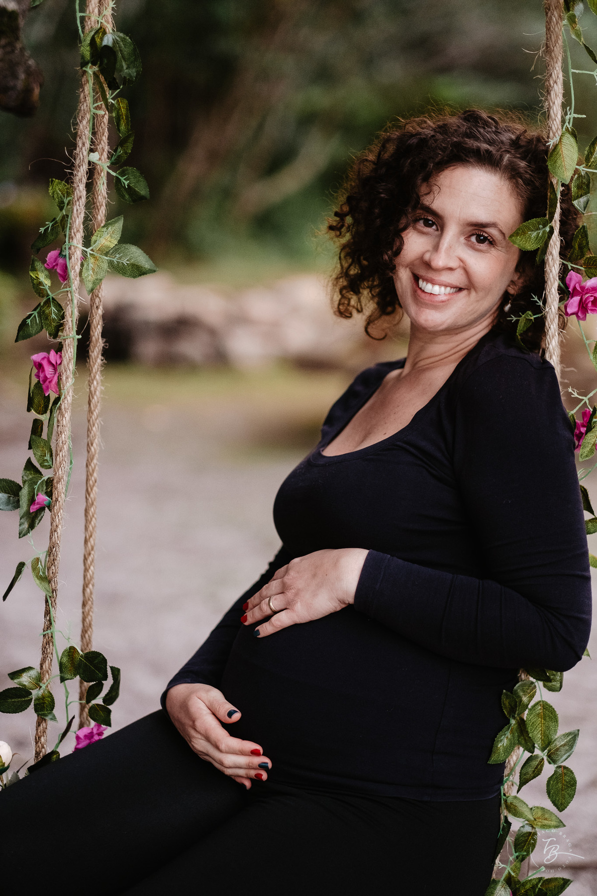 Ensaio gestante a espera do Nando na hípica Equilibre em Florianópolis, campeche por Thiago Braga