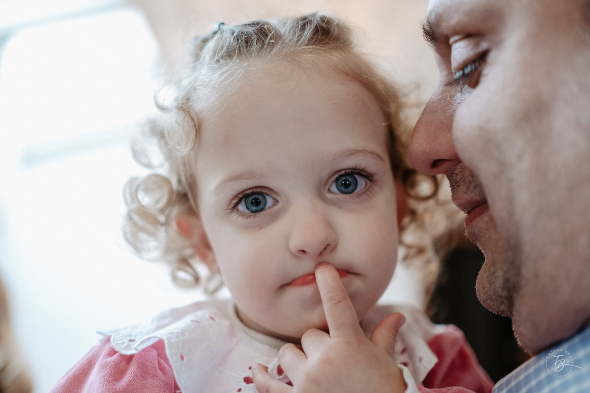 Fotografia de batizado documental em Anitápolis por Thiago Braga