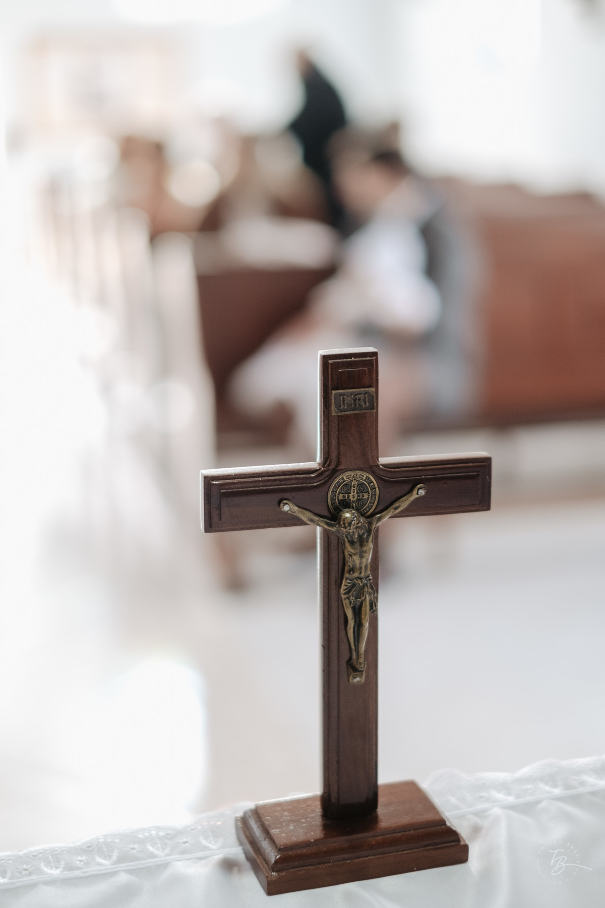 Fotografia de batizado documental em Anitápolis por Thiago Braga