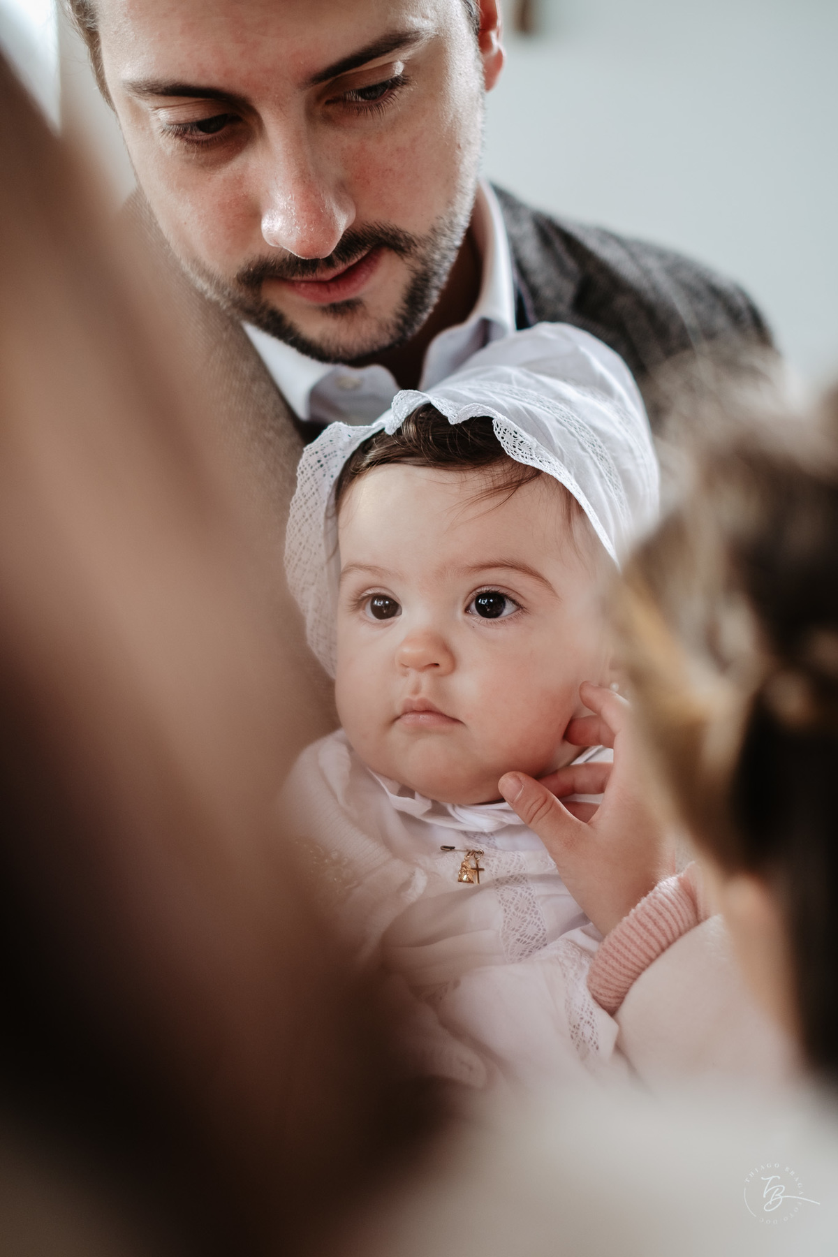 Fotografia de batizado documental em Anitápolis por Thiago Braga
