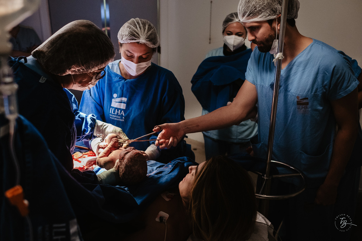 Nascimento ilha maternidade por Thiago Baga fotografia