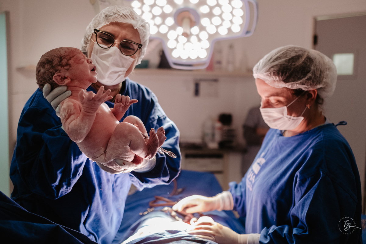 Nascimento ilha maternidade por Thiago Baga fotografia