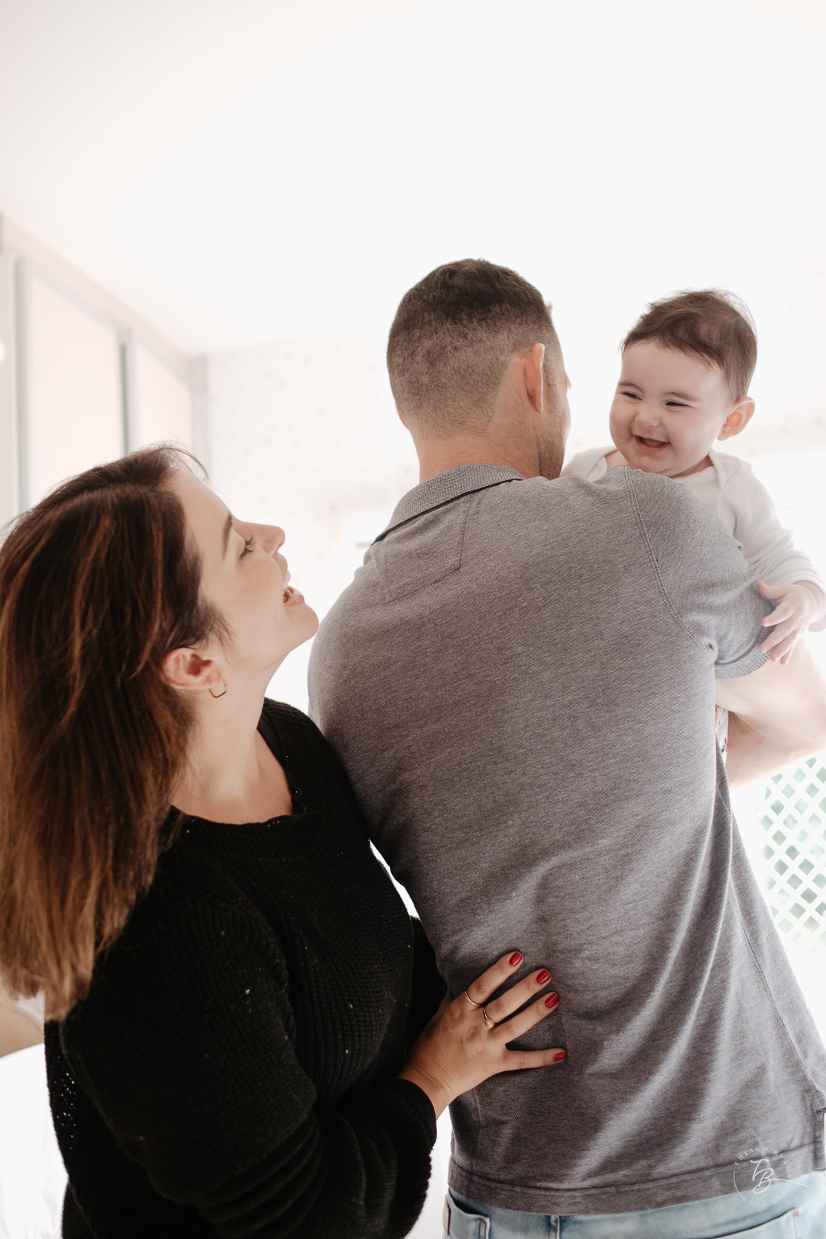 Ensaio de família, acompanhamento bebê, lifestyle, 6 meses da Sofia por Thiago Braga Fotografia.