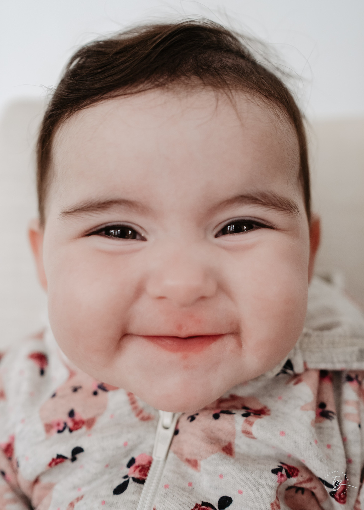Ensaio de família, acompanhamento bebê, lifestyle, 6 meses da Sofia por Thiago Braga Fotografia.