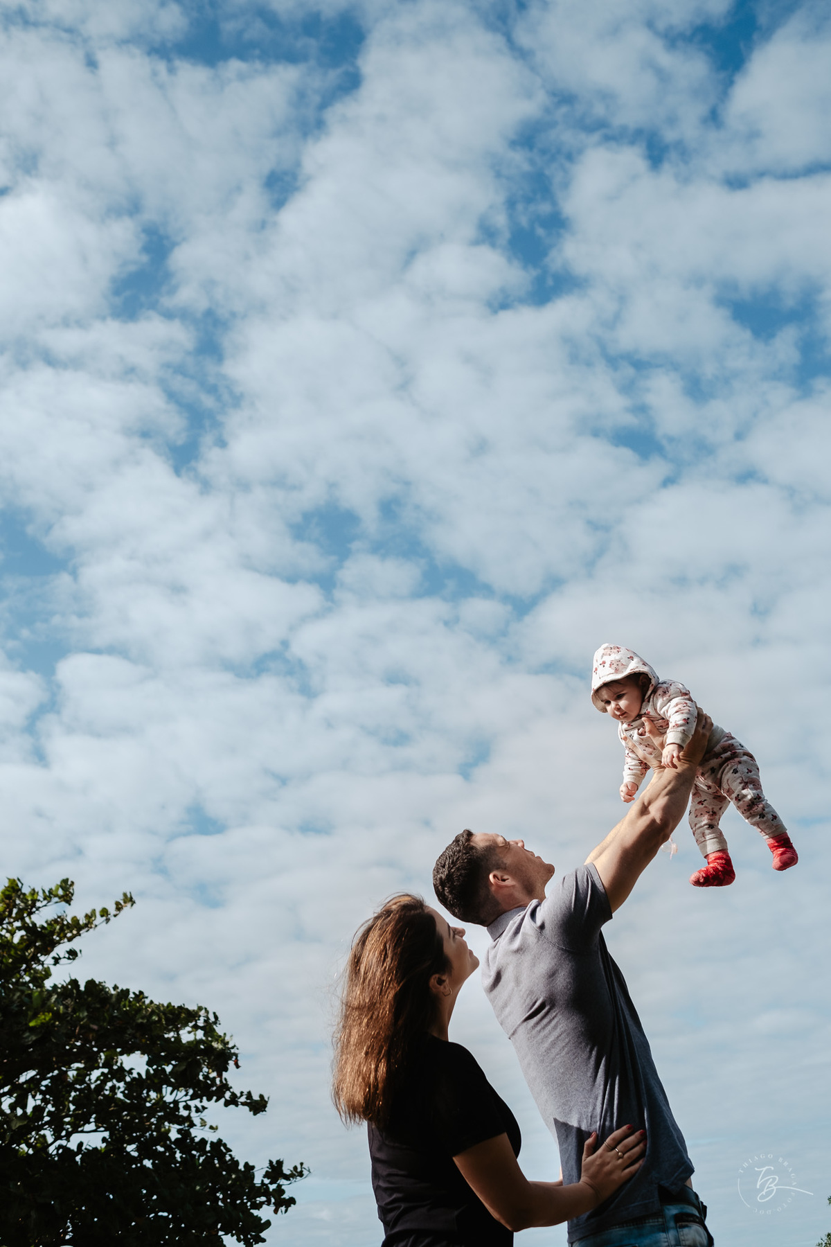 Ensaio de família, acompanhamento bebê, lifestyle, 6 meses da Sofia por Thiago Braga Fotografia.