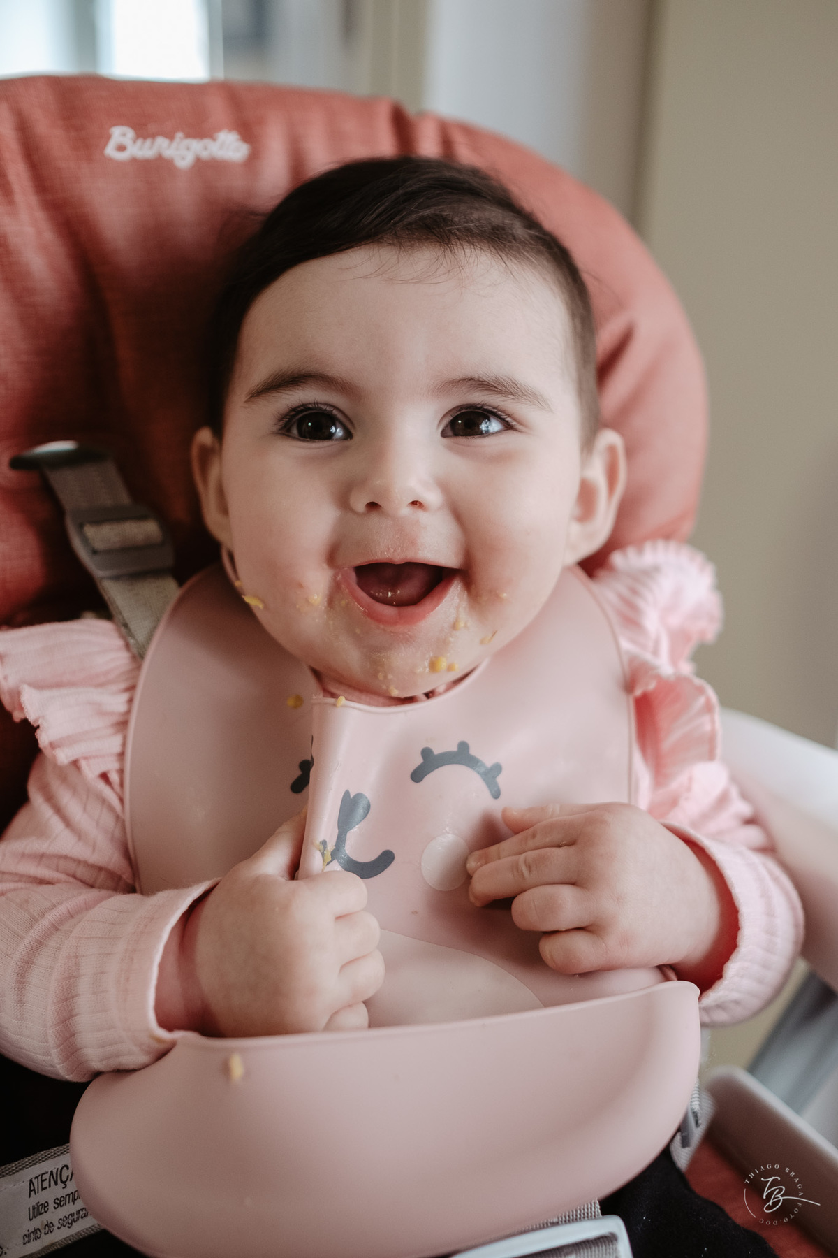 Ensaio de família, acompanhamento bebê, lifestyle, 6 meses da Sofia por Thiago Braga Fotografia.