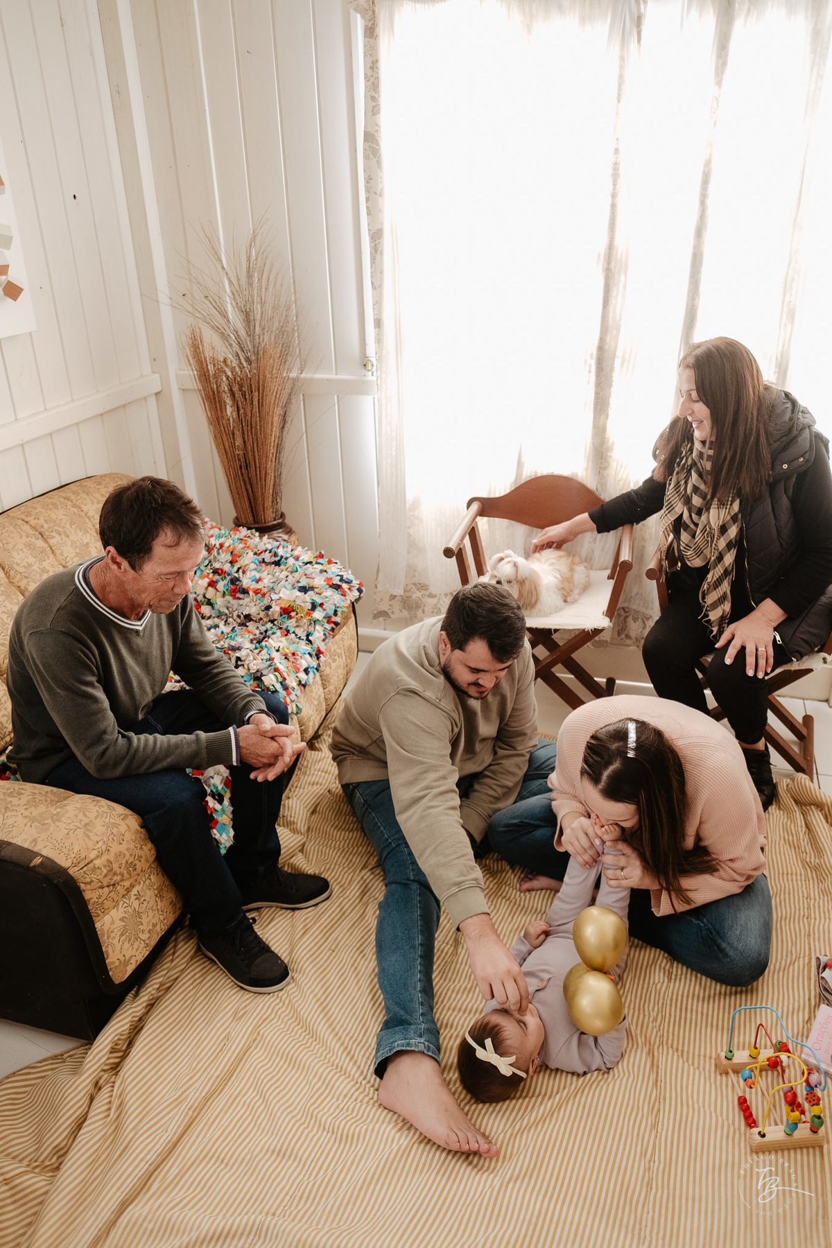 acompanhamento documental de família, 11 meses da Cecília, sessão no sítio em Anitápolis/SC por Thiago Braga fotografia