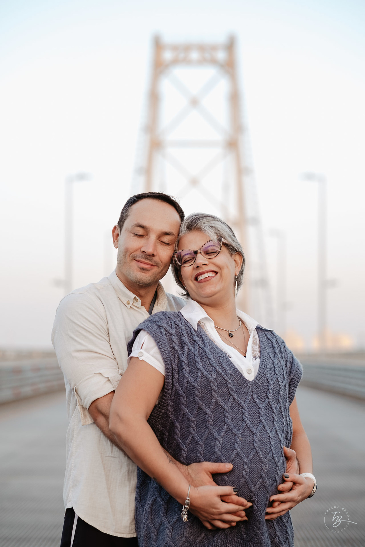 Ensaio gestante na ponte Hercílio Luz em Florianópolis por Thiago Braga fotografia