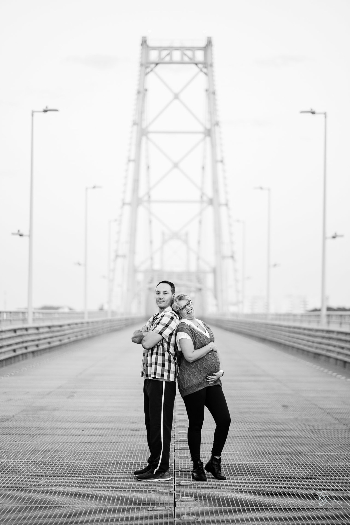 Ensaio gestante na ponte Hercílio Luz em Florianópolis por Thiago Braga fotografia