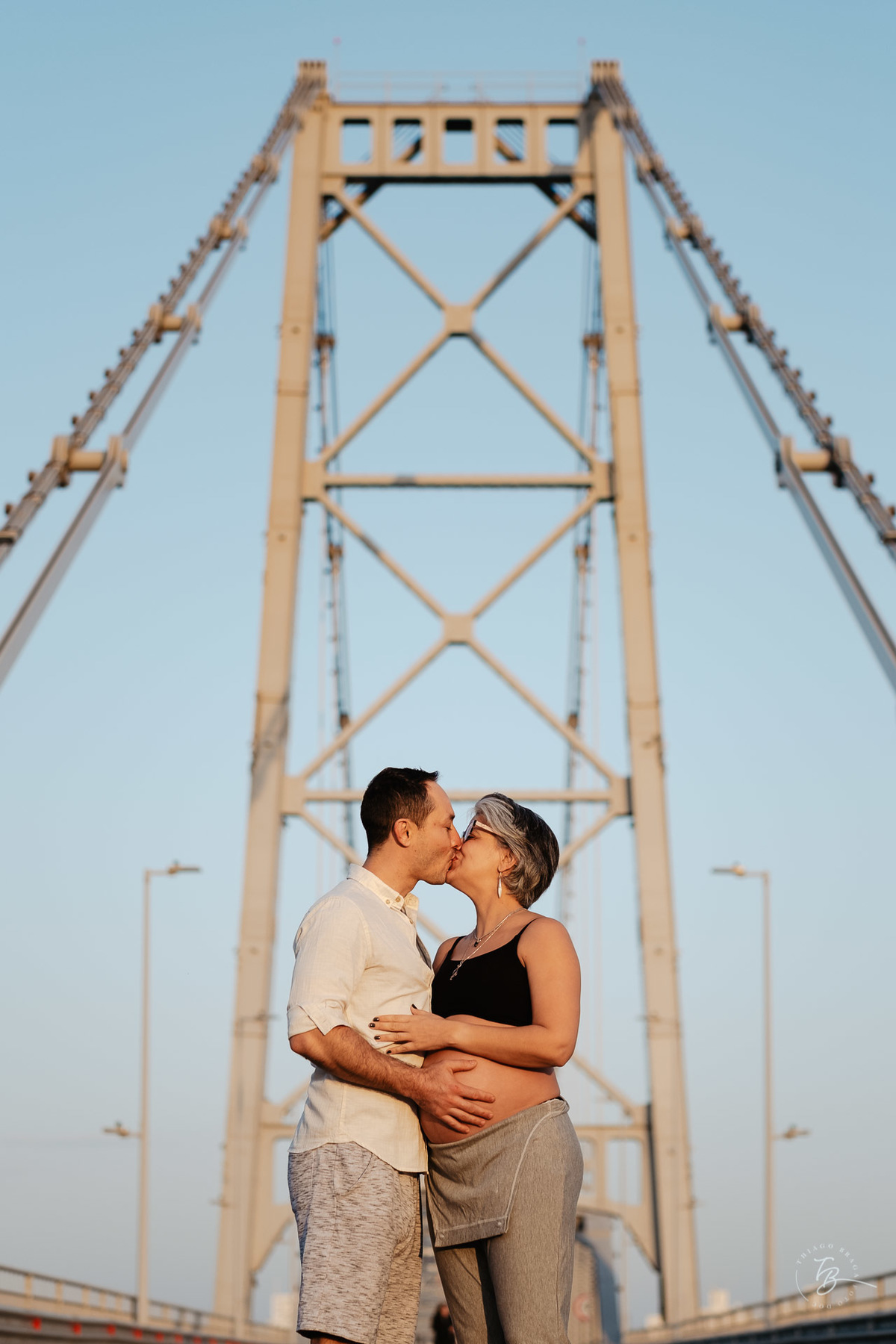 Ensaio gestante na ponte Hercílio Luz em Florianópolis por Thiago Braga fotografia