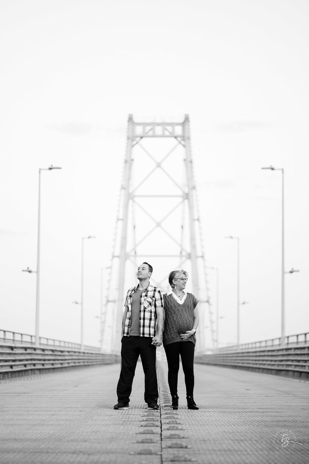 Ensaio gestante na ponte Hercílio Luz em Florianópolis por Thiago Braga fotografia