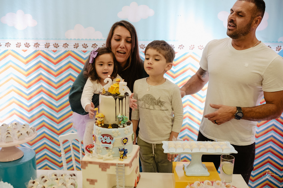 Aniversário infantil no espaço conceito