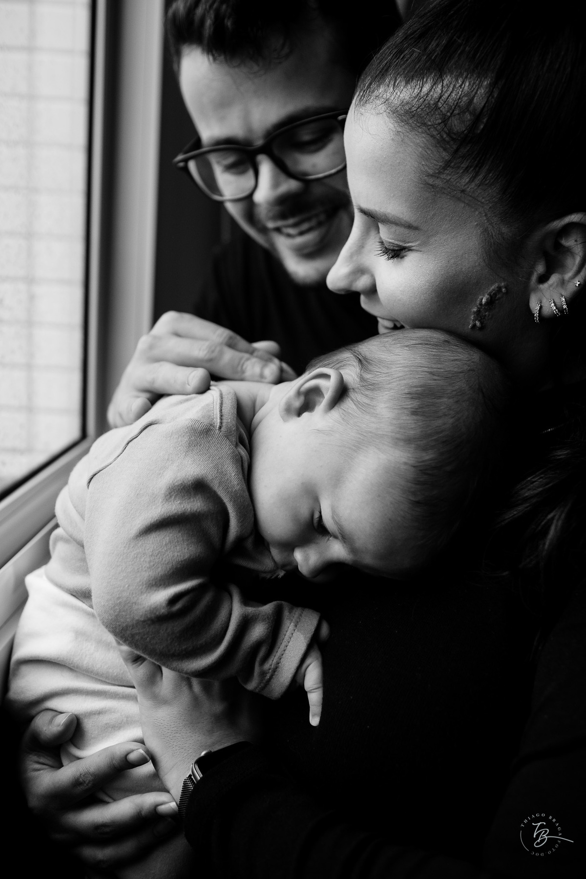 Ensaio em casa, de acompanhamento do bebê, 4 meses do Nikolas, em Palhoça-Sc, por Thiago Braga Fotografia.