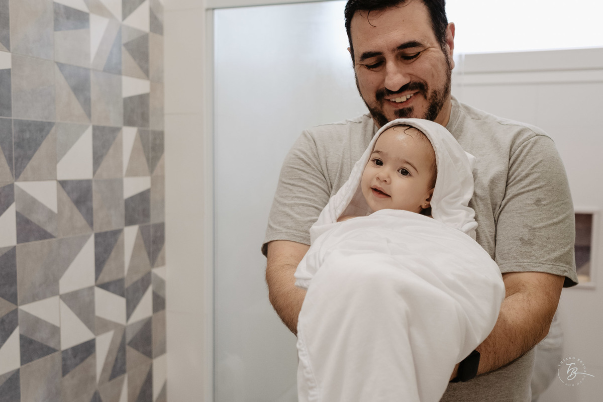 aniversário documental em jurere, primeiro aninho da Marina, por Thiago Braga Fotografia