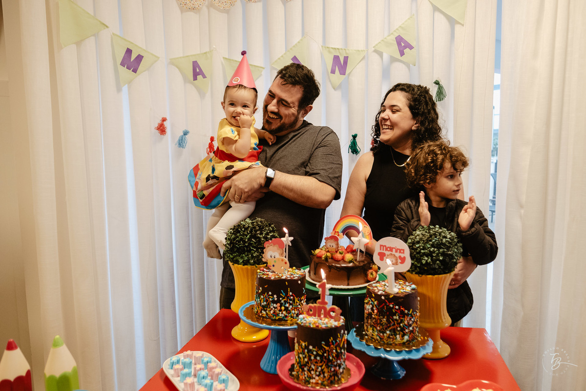 aniversário documental em jurere, primeiro aninho da Marina, por Thiago Braga Fotografia