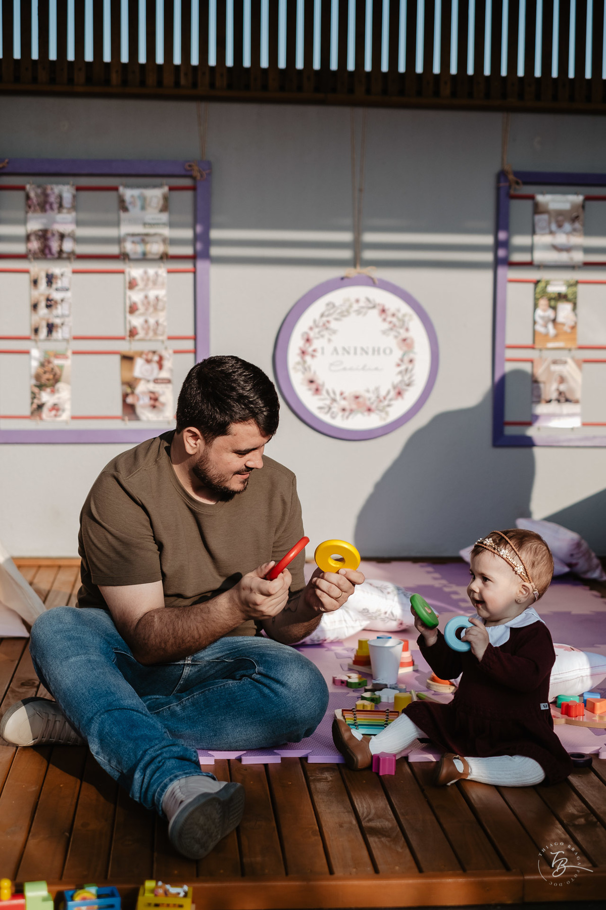 o dia do aniversário da Cecília, aniversário em casa, documental de família por Thiago Braga