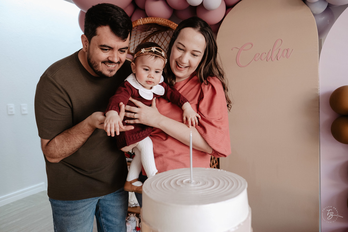 o dia do aniversário da Cecília, aniversário em casa, documental de família por Thiago Braga