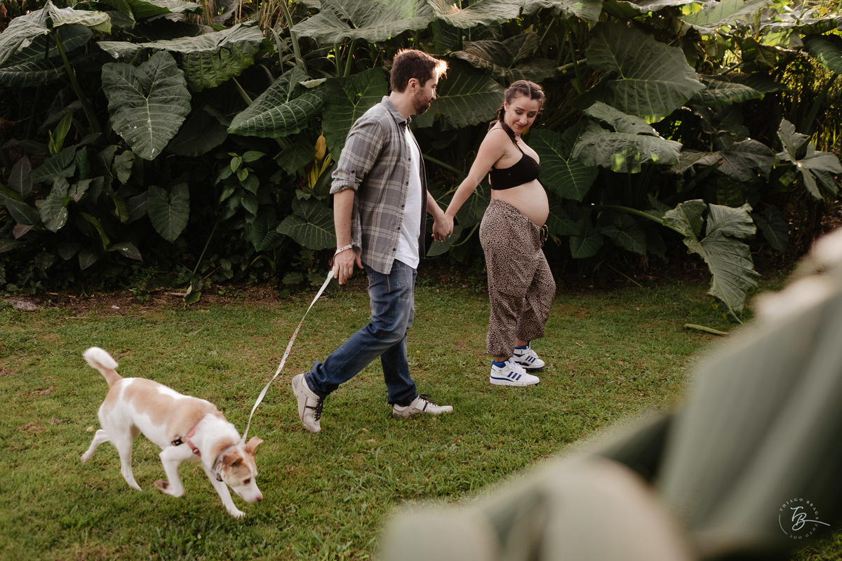 Ensaio gestante em casa e externo, a espera da Malu, por Thiago Braga fotografia.