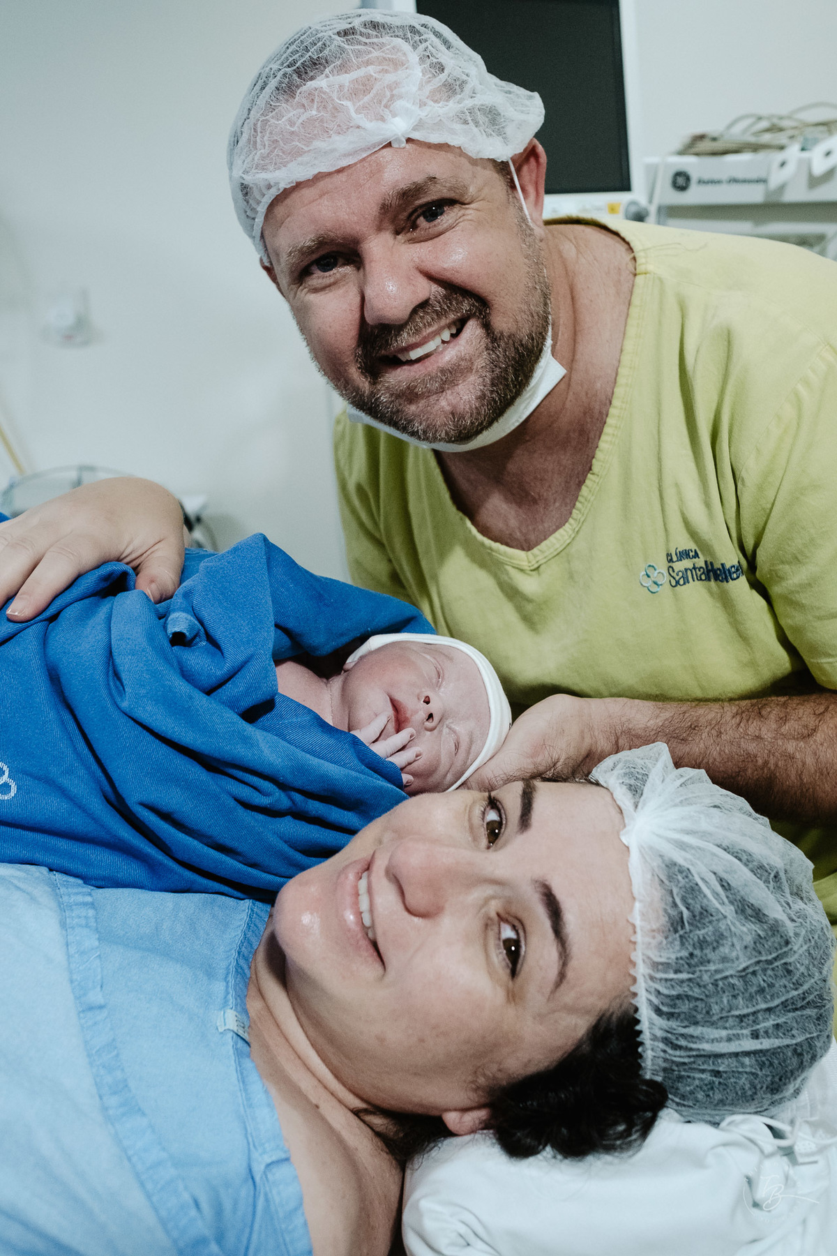 Fotografia de Parto cesárea na maternidade Santa Helena, em Florianópolis - SC