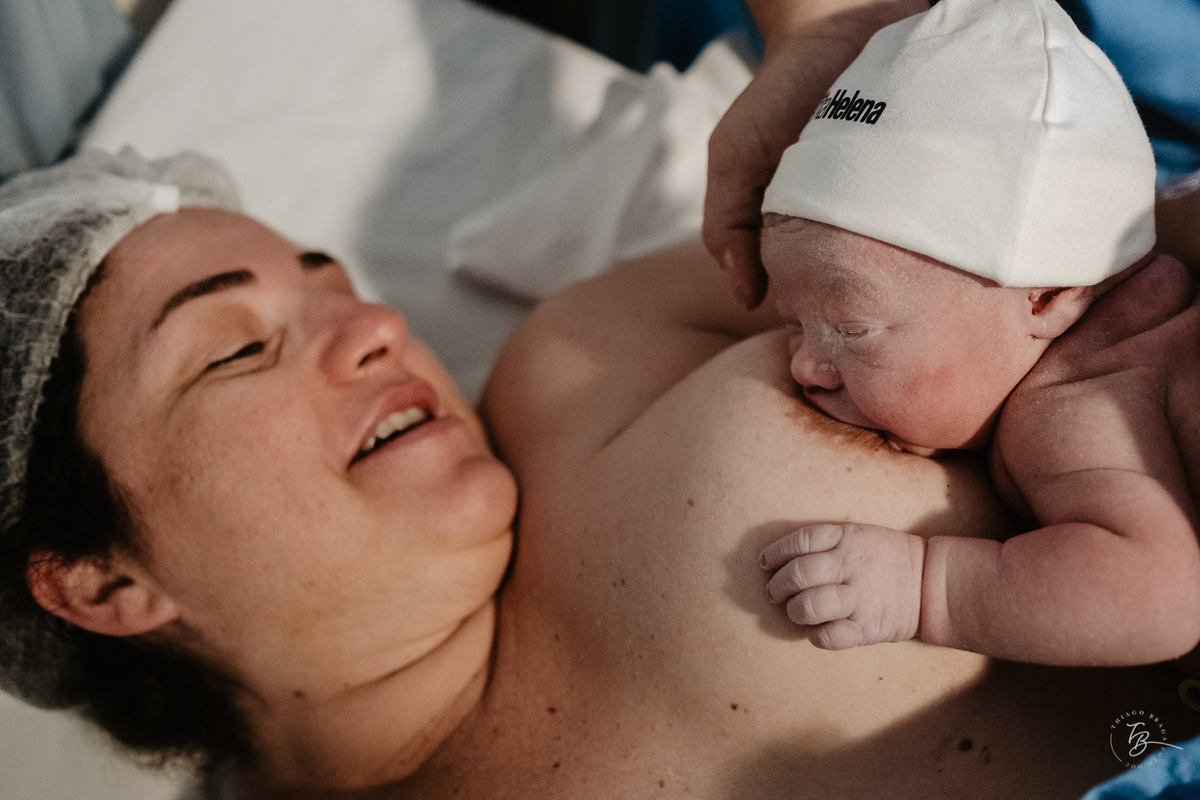 Fotografia de Parto cesárea na maternidade Santa Helena, em Florianópolis - SC
