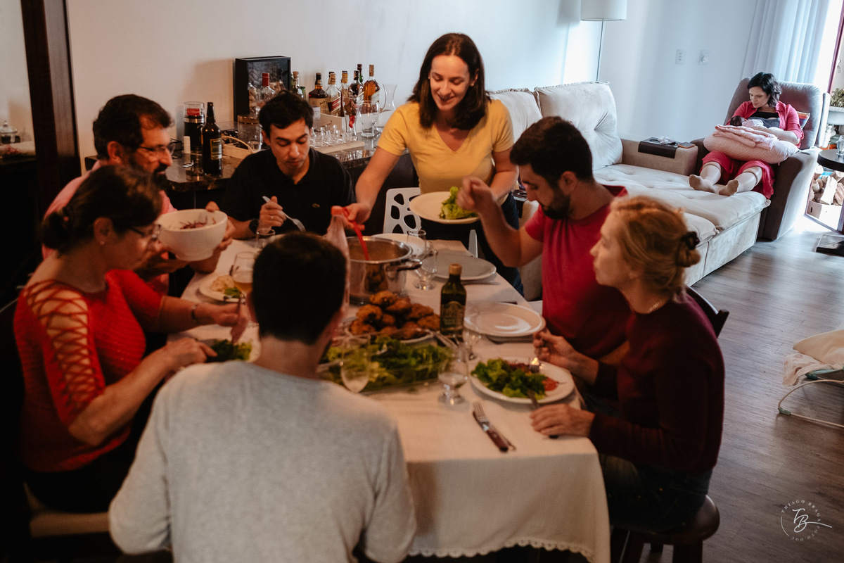 Ensaio documental de primeiros dias em casa. 