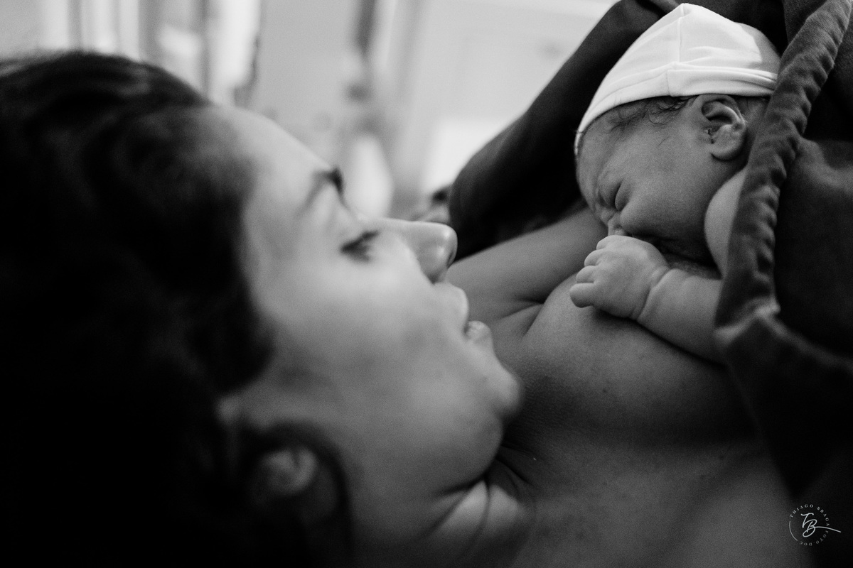 cesárea humanizada, parto na maternidade santa helena em Florianópolis por Thiago Braga fotografia