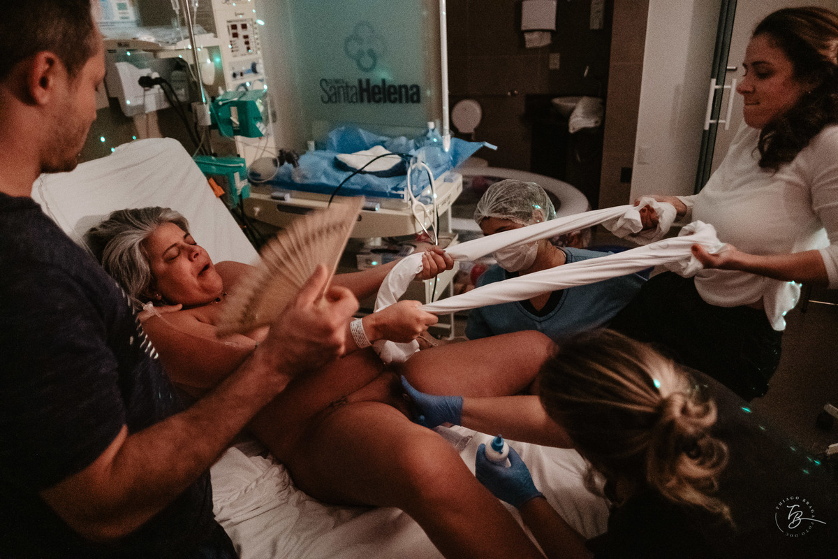 Maternidade Santa Helena, parto cesárea, humanizado, por Thiago Braga Fotografia