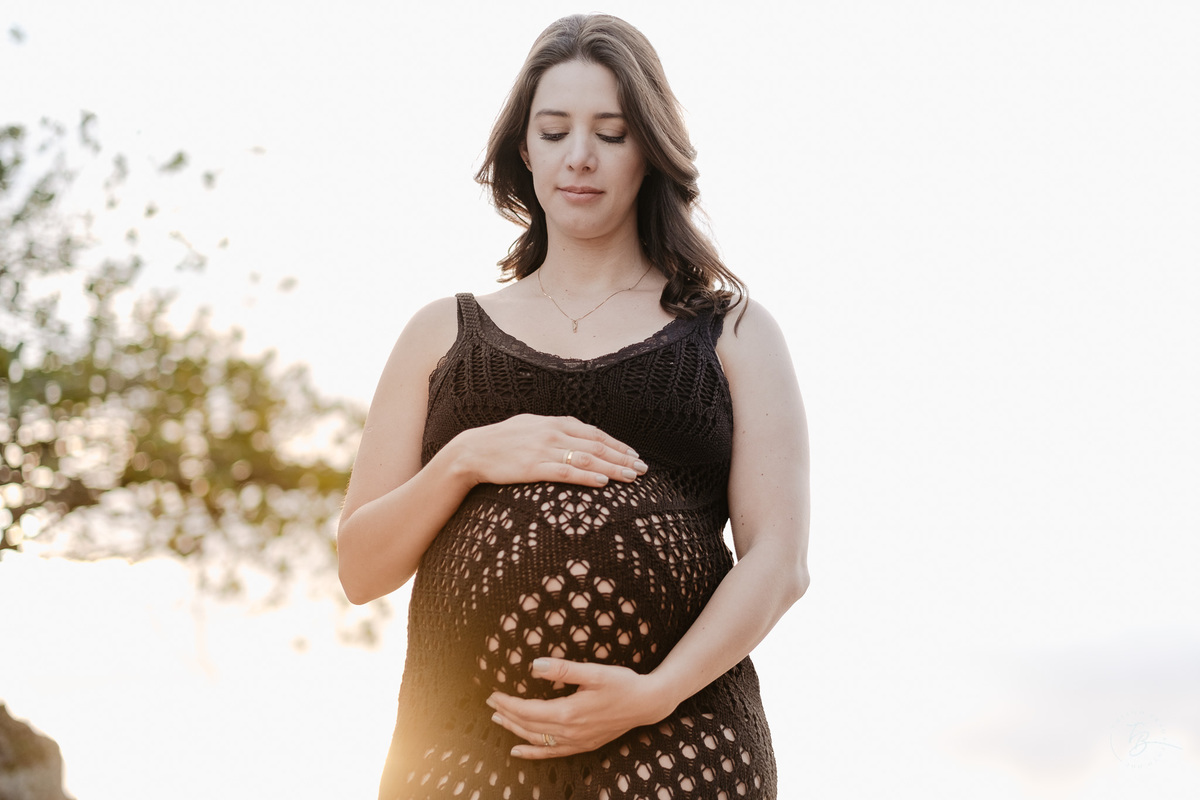 ensaio gestante em casa e na praia, espera pela Agatha, por Thiago Braga fotografia