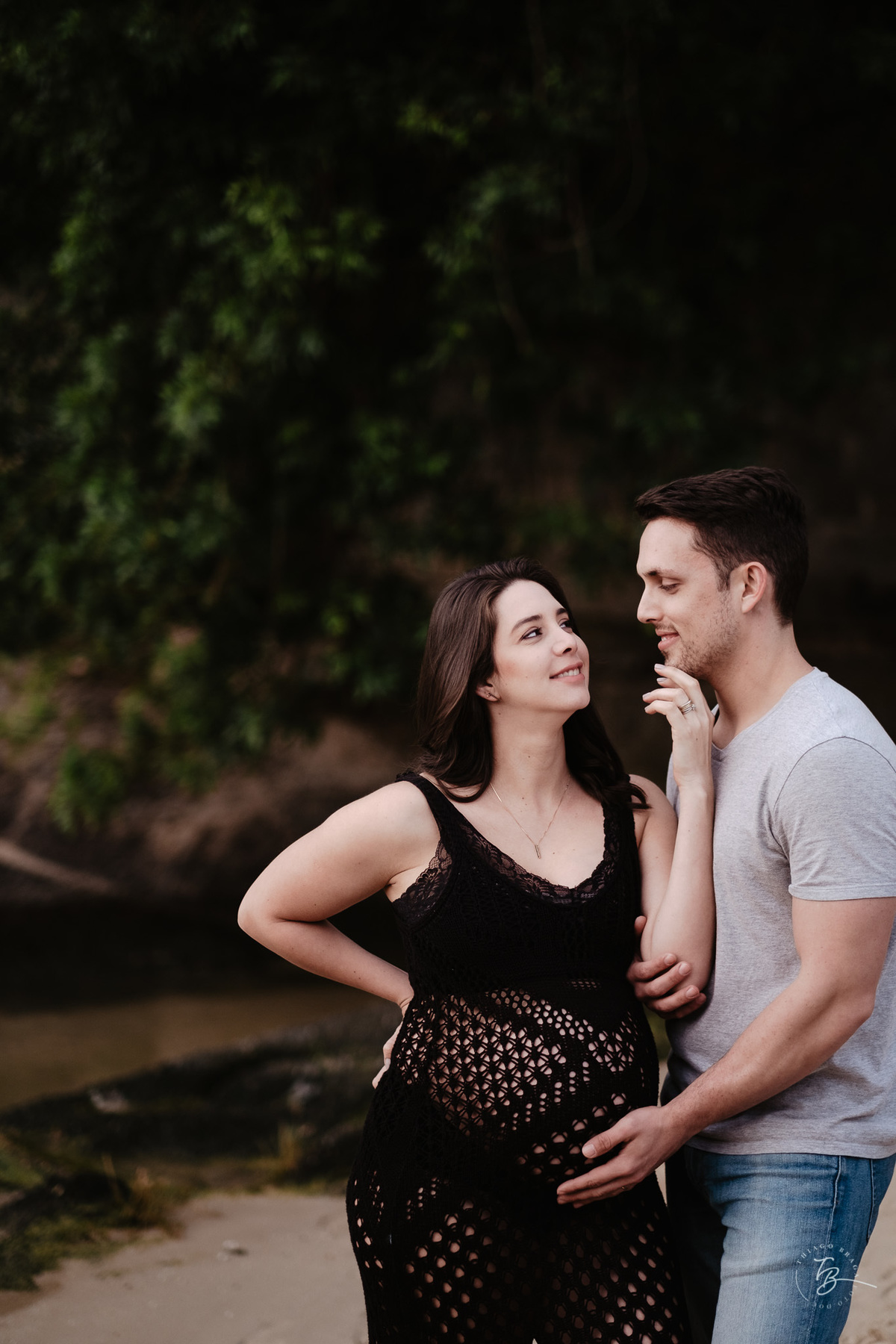 ensaio gestante em casa e na praia, espera pela Agatha, por Thiago Braga fotografia