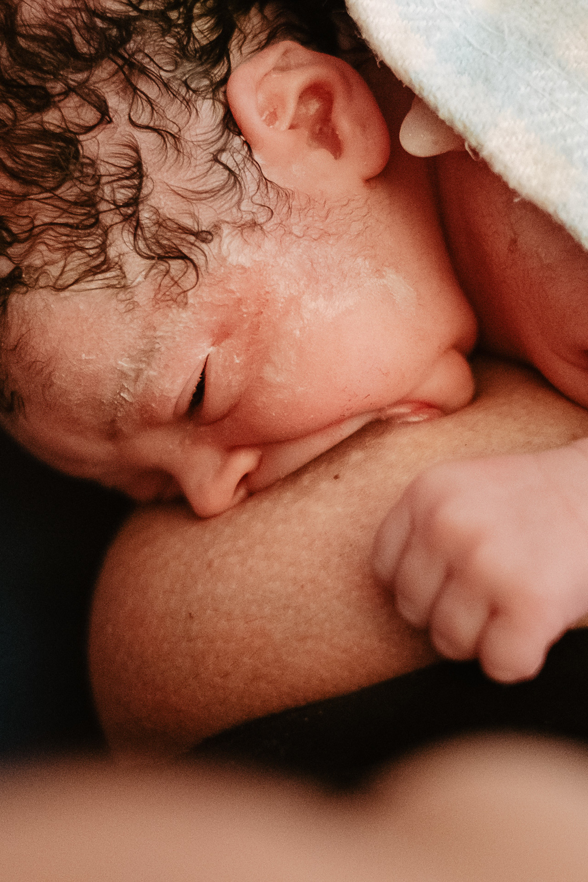 parto natural, emocionante na maternidade ilha em Florianopolis, por Thiago Braga fotografia