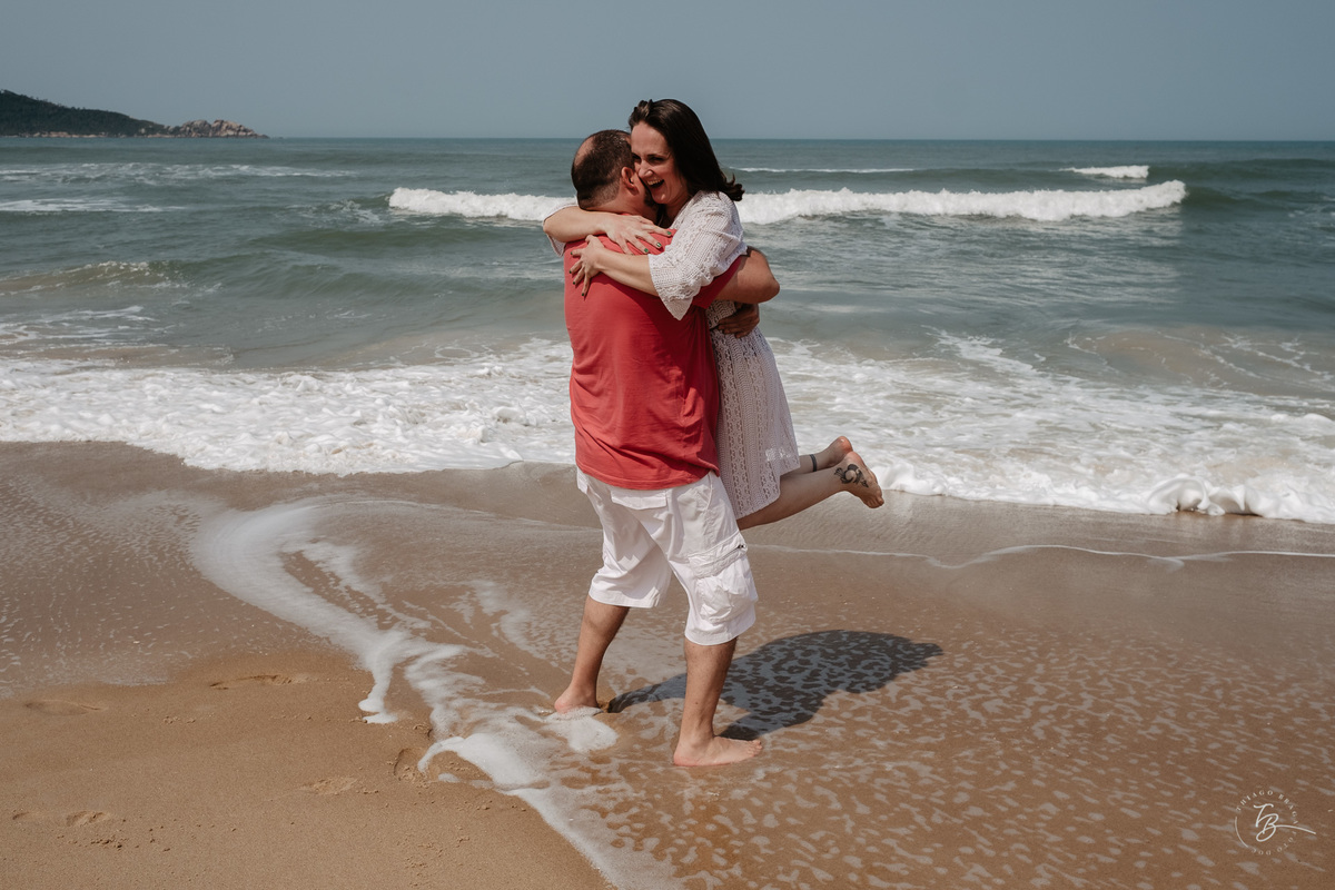Casamento ao ar livre no campeche, mini wedding, fotografia documental, por Thiago Braga