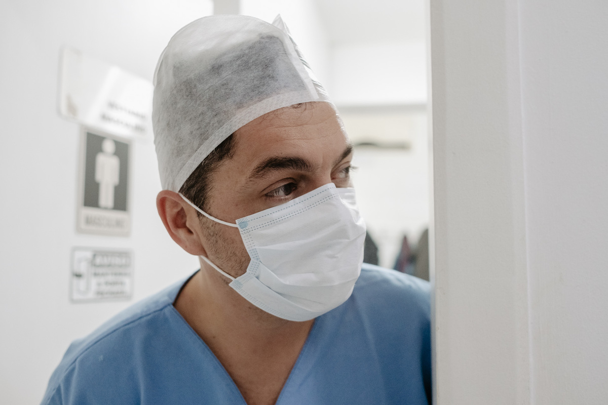 parto cesárea humanizado no ilha Hospital e maternidade por Thiago Braga Fotografia