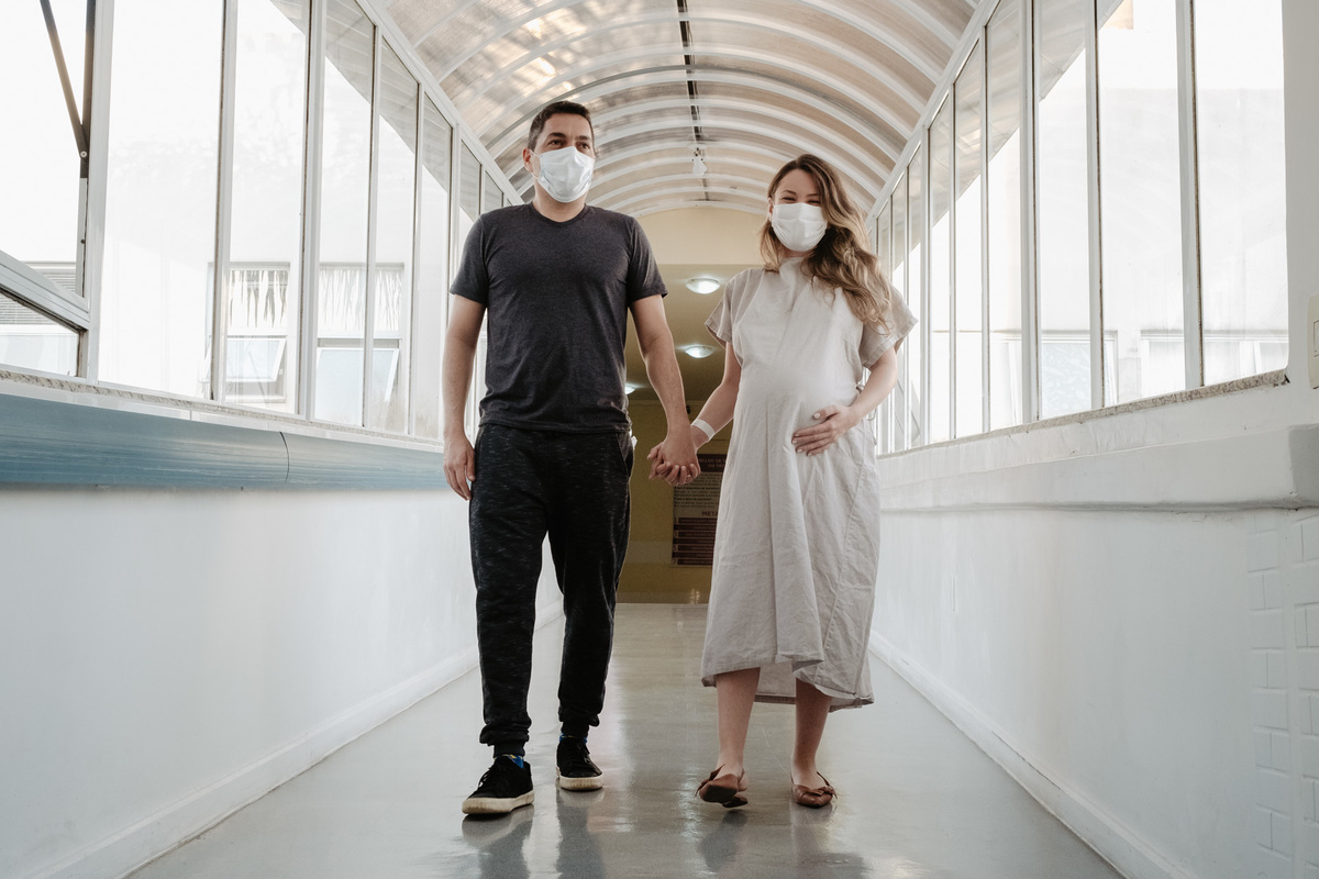 parto cesárea humanizado no ilha Hospital e maternidade por Thiago Braga Fotografia