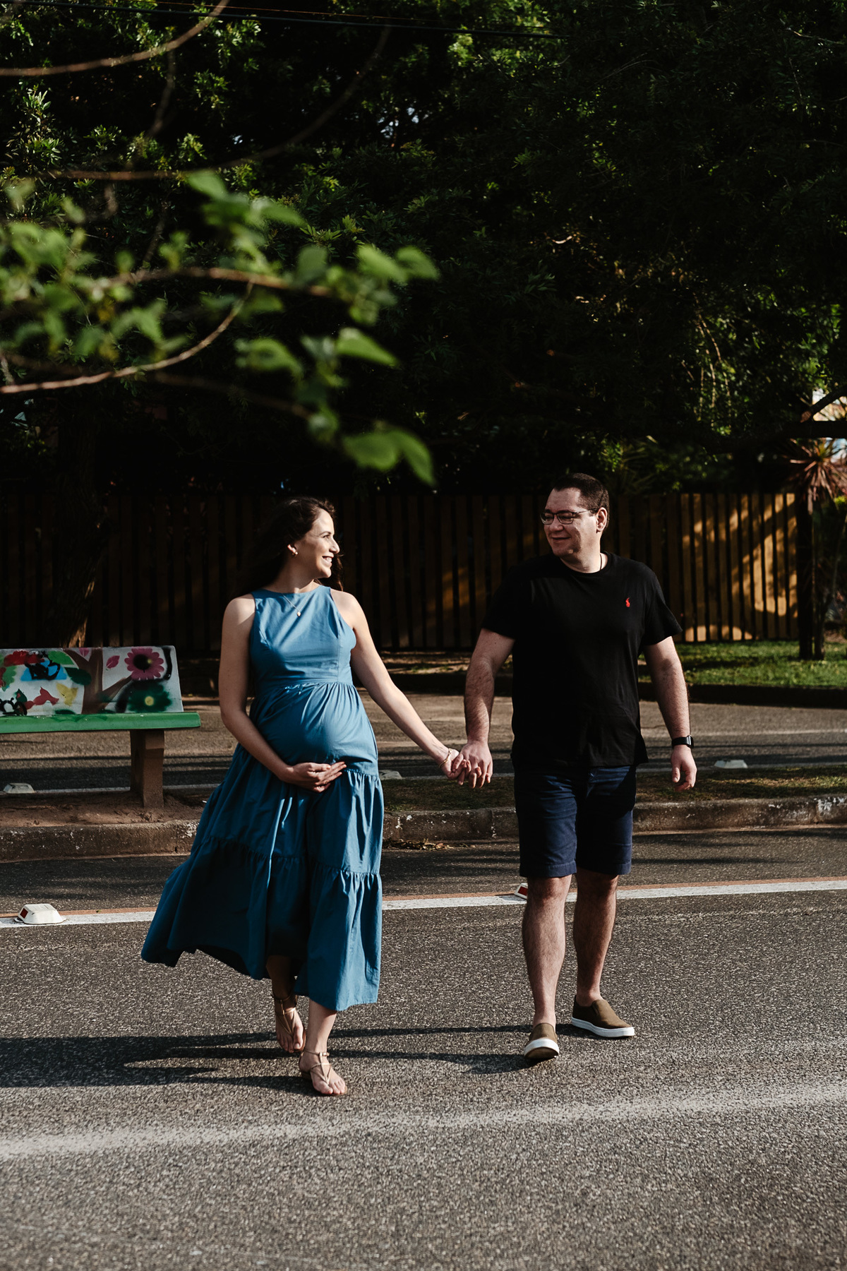 ensaio gestante no fim de tarde no novo campeche em Florianópolis por Thiago Braga Fotografia