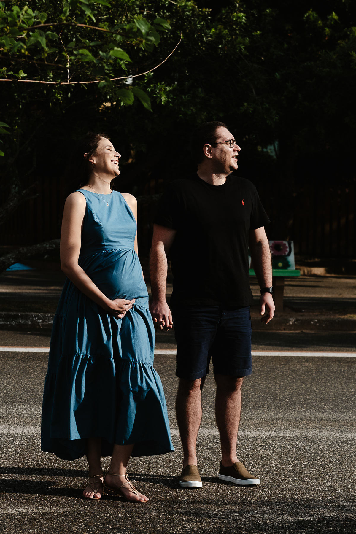 ensaio gestante no fim de tarde no novo campeche em Florianópolis por Thiago Braga Fotografia