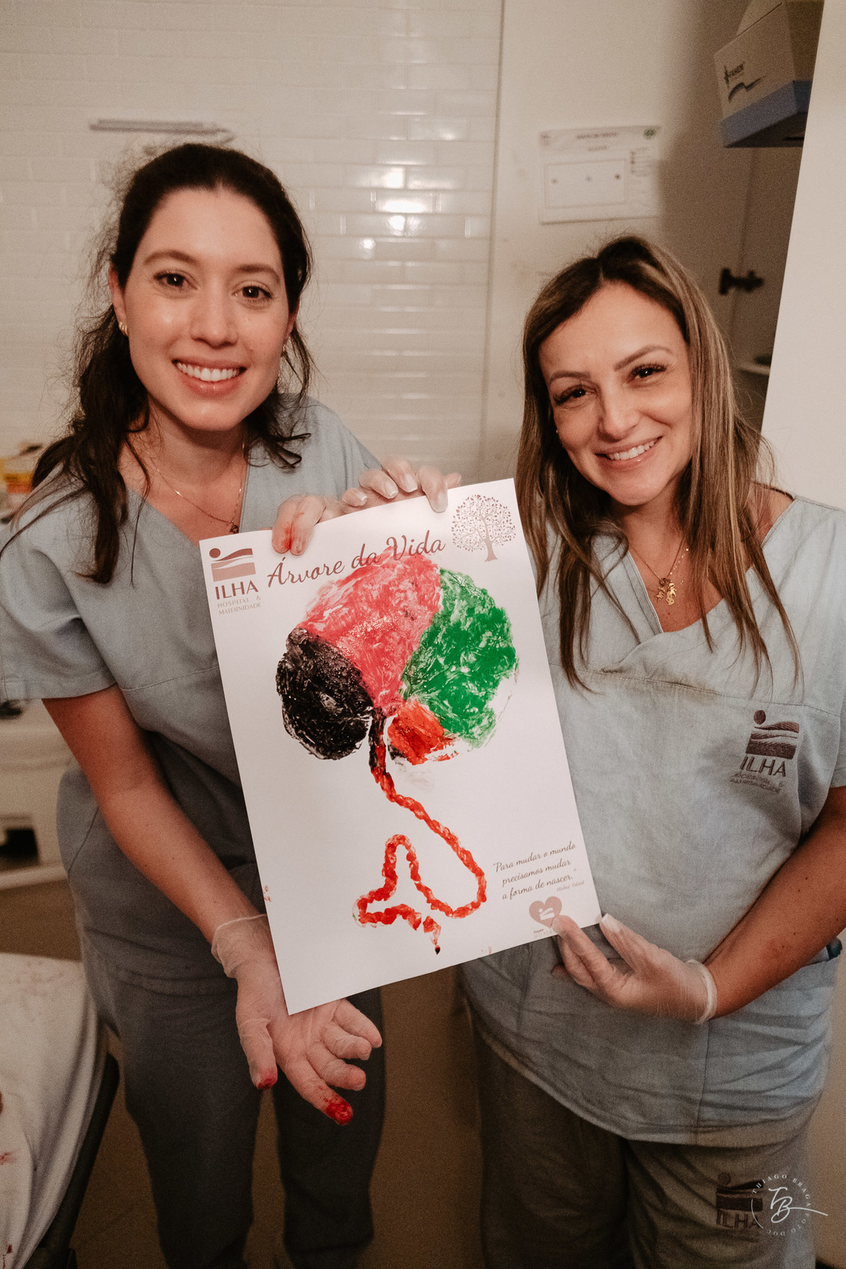 parto normal, no ilha maternidade por Thiago Braga fotografia