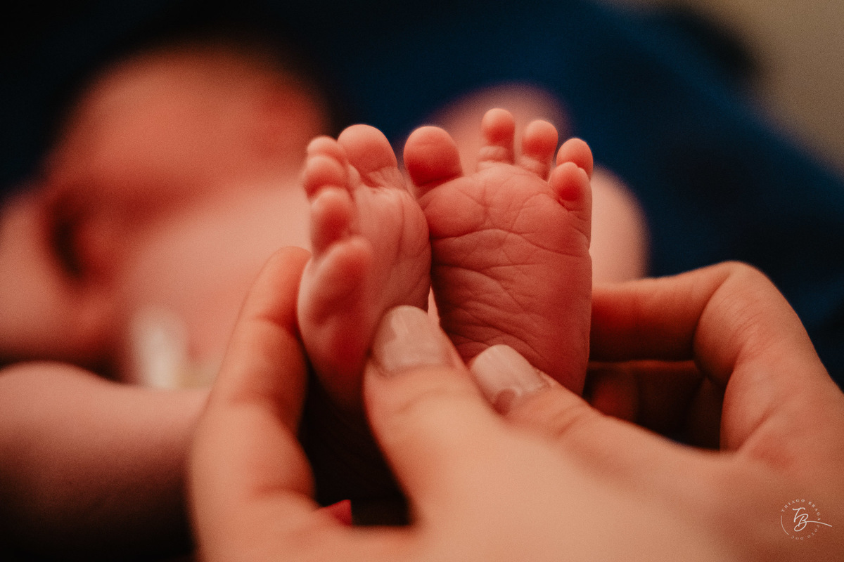 parto normal, no ilha maternidade por Thiago Braga fotografia
