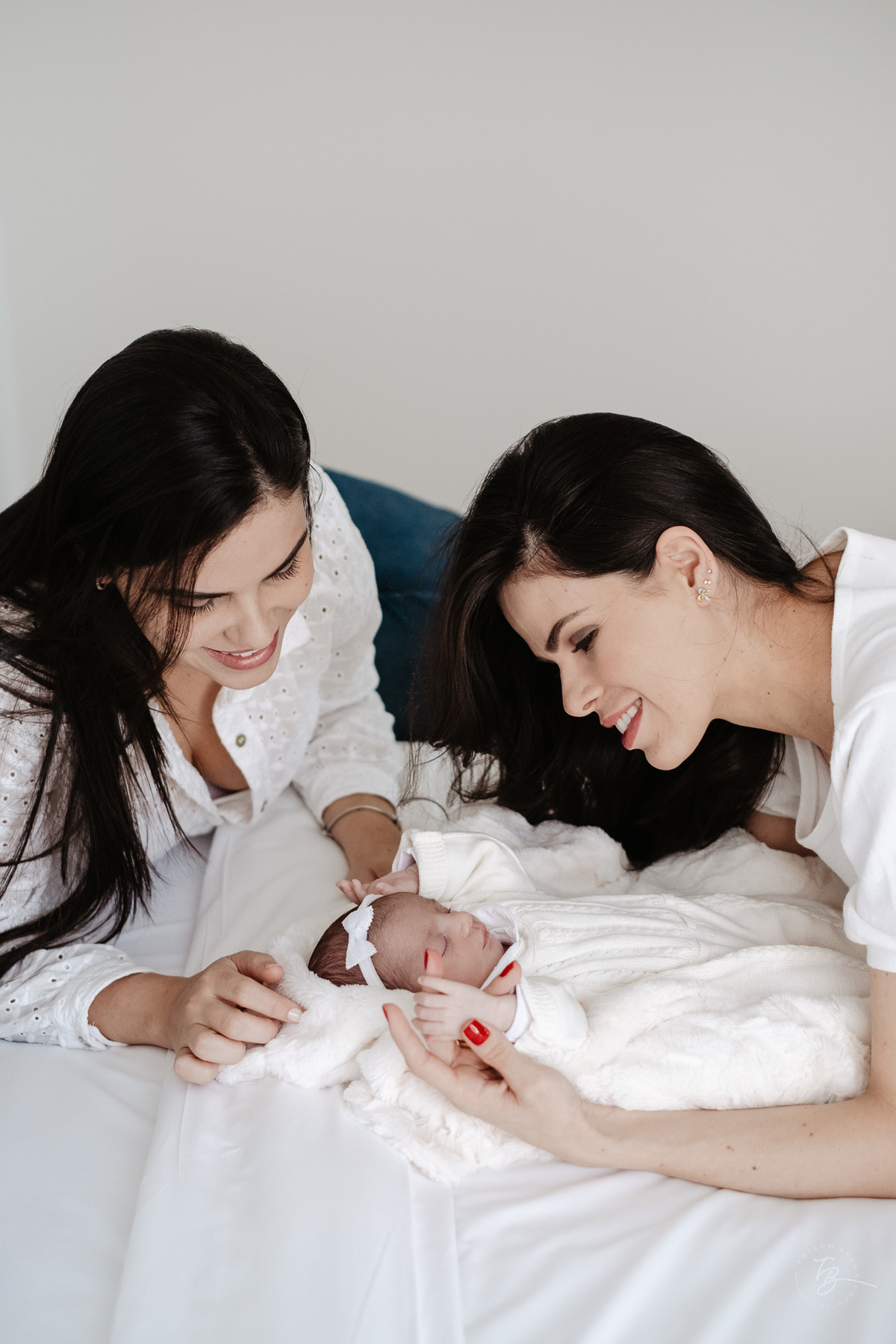 Newbornlifestyle no hotel kplatz em São José, primeiros dias da Laura por Thiago Braga Fotografia