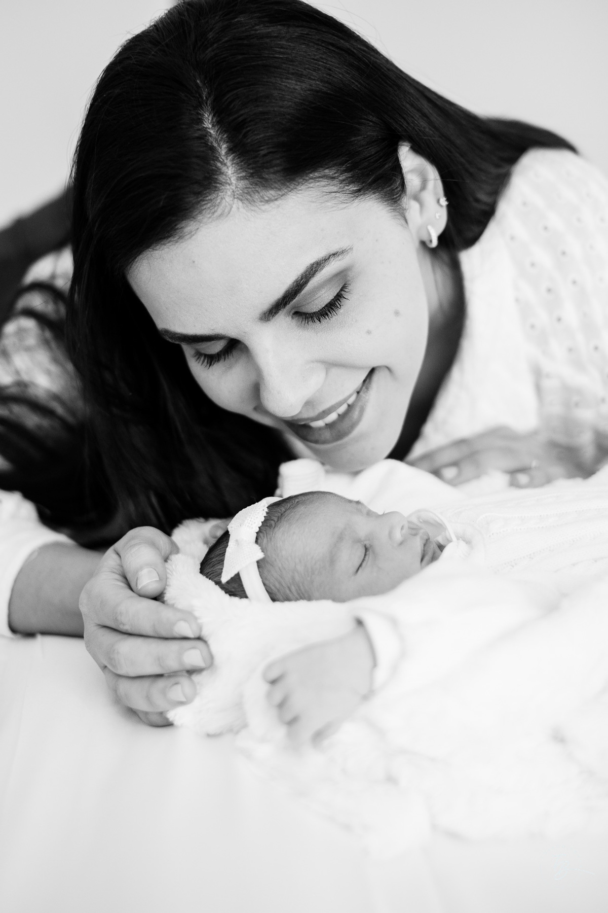 Newbornlifestyle no hotel kplatz em São José, primeiros dias da Laura por Thiago Braga Fotografia