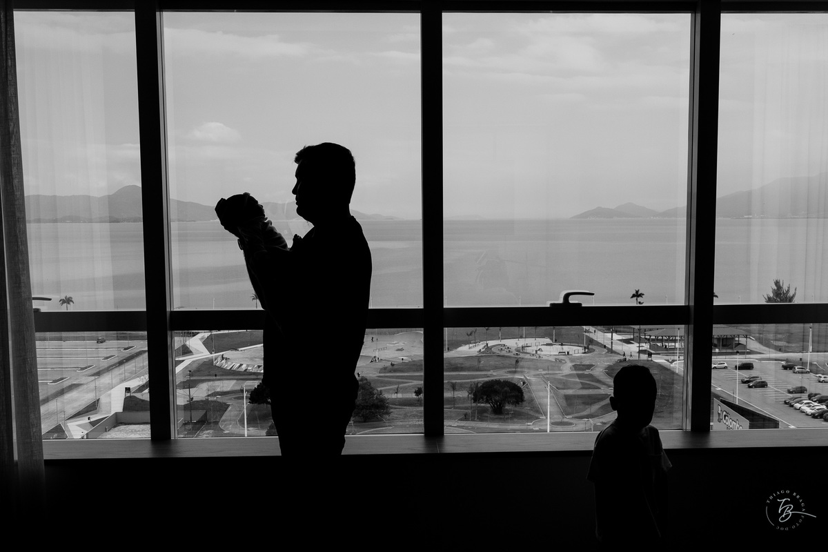 Newbornlifestyle no hotel kplatz em São José, primeiros dias da Laura por Thiago Braga Fotografia