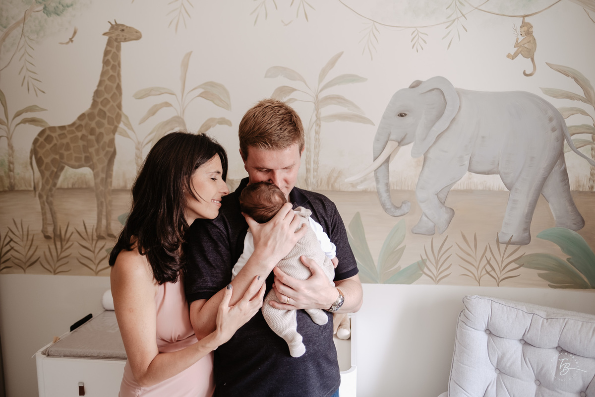 newbornlifestyle, ensaio em casa, primeiros dias do Murilo por Thiago Braga fotografia