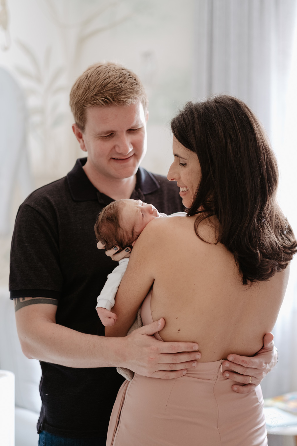 newbornlifestyle, ensaio em casa, primeiros dias do Murilo por Thiago Braga fotografia