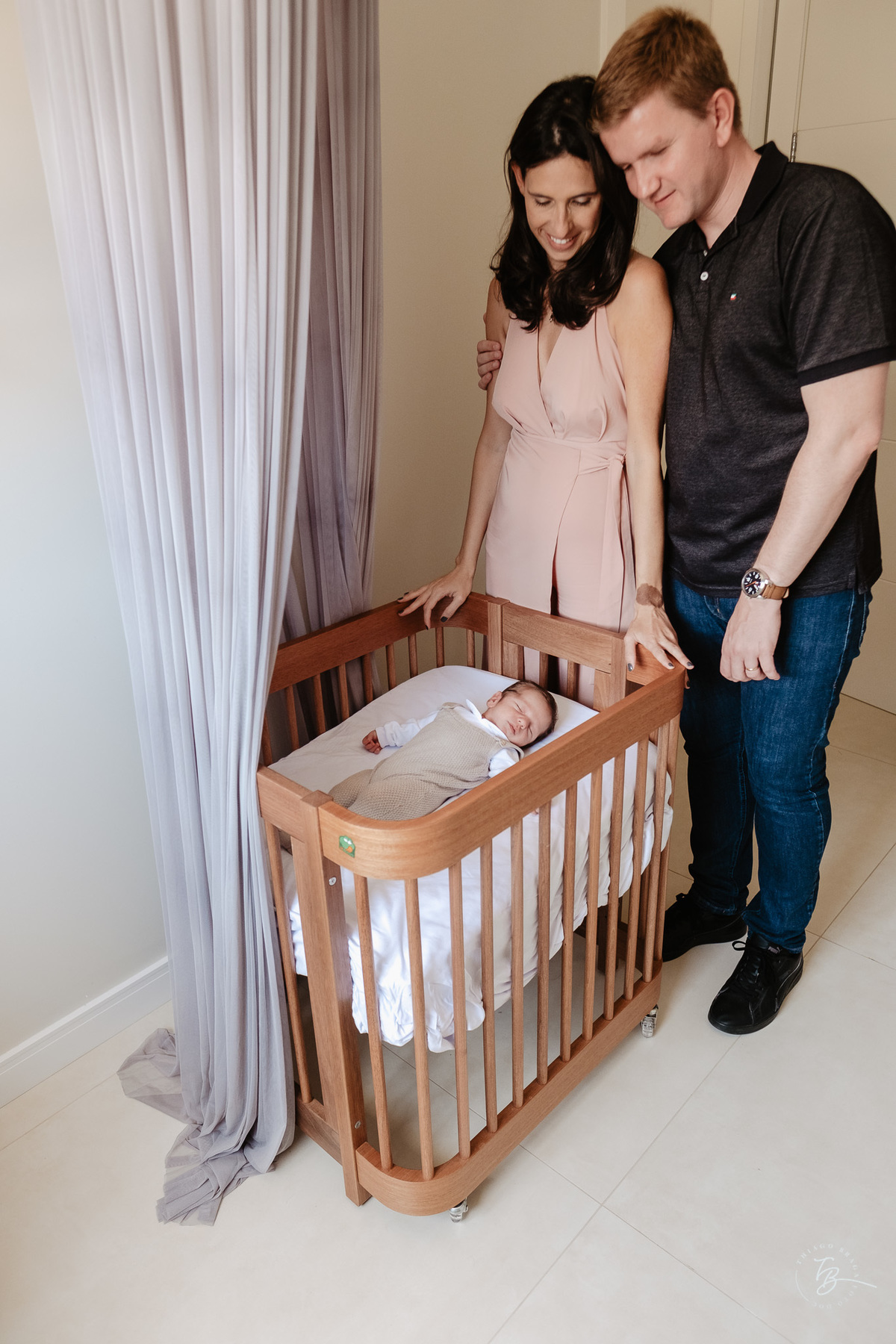 newbornlifestyle, ensaio em casa, primeiros dias do Murilo por Thiago Braga fotografia