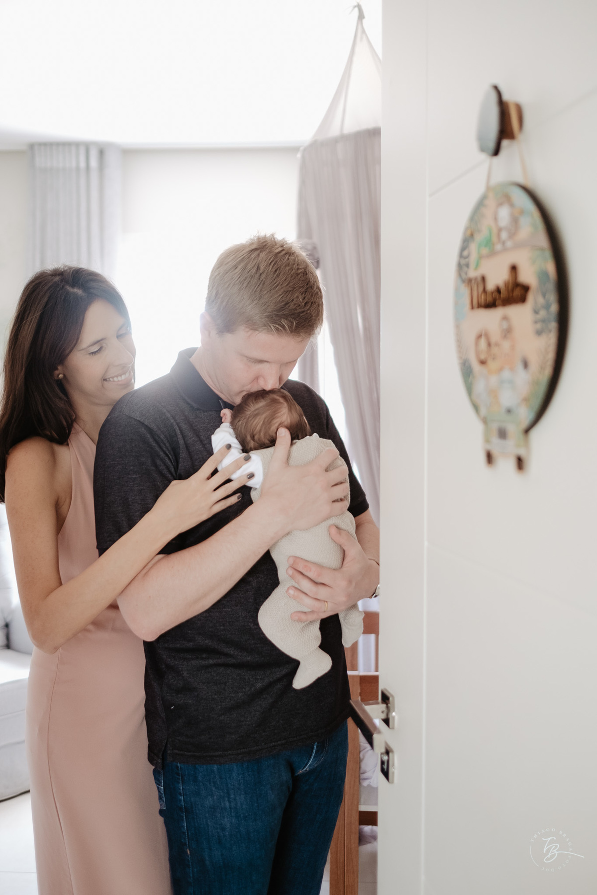 newbornlifestyle, ensaio em casa, primeiros dias do Murilo por Thiago Braga fotografia