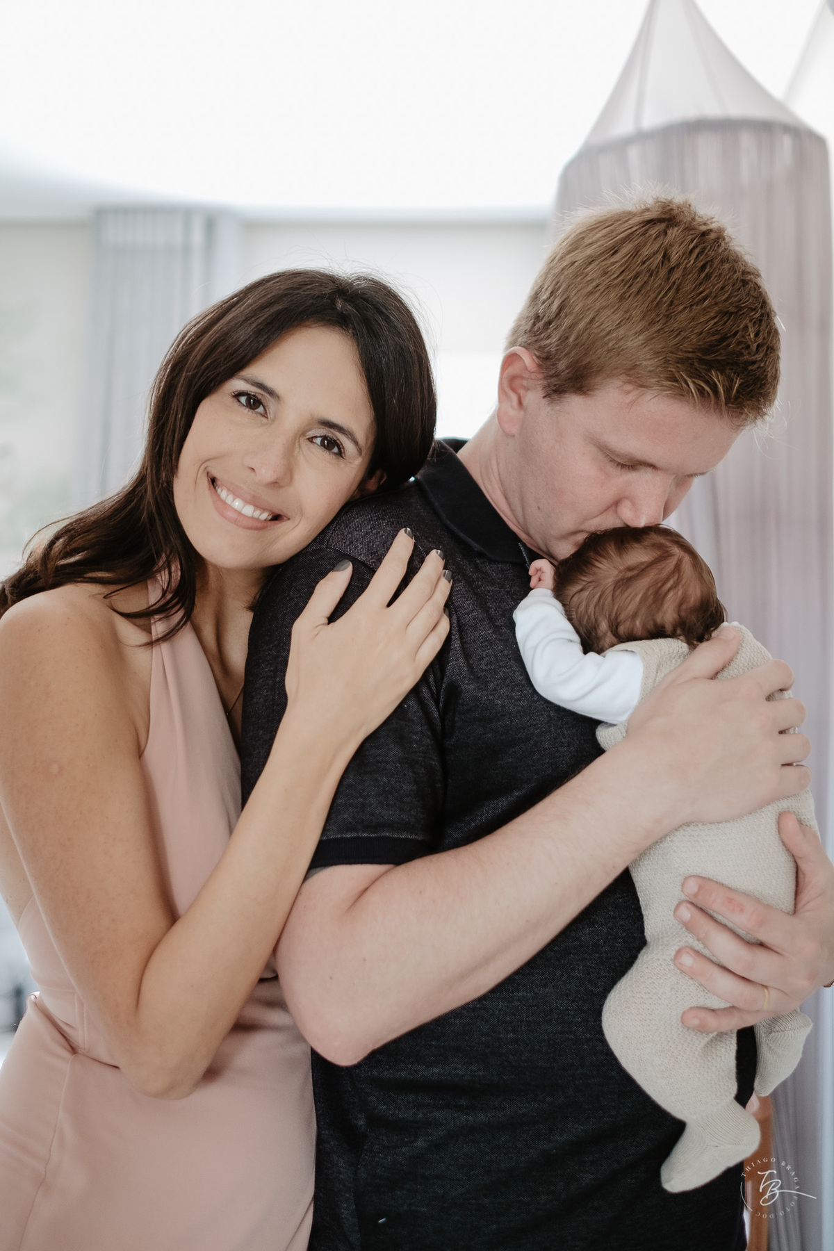 newbornlifestyle, ensaio em casa, primeiros dias do Murilo por Thiago Braga fotografia