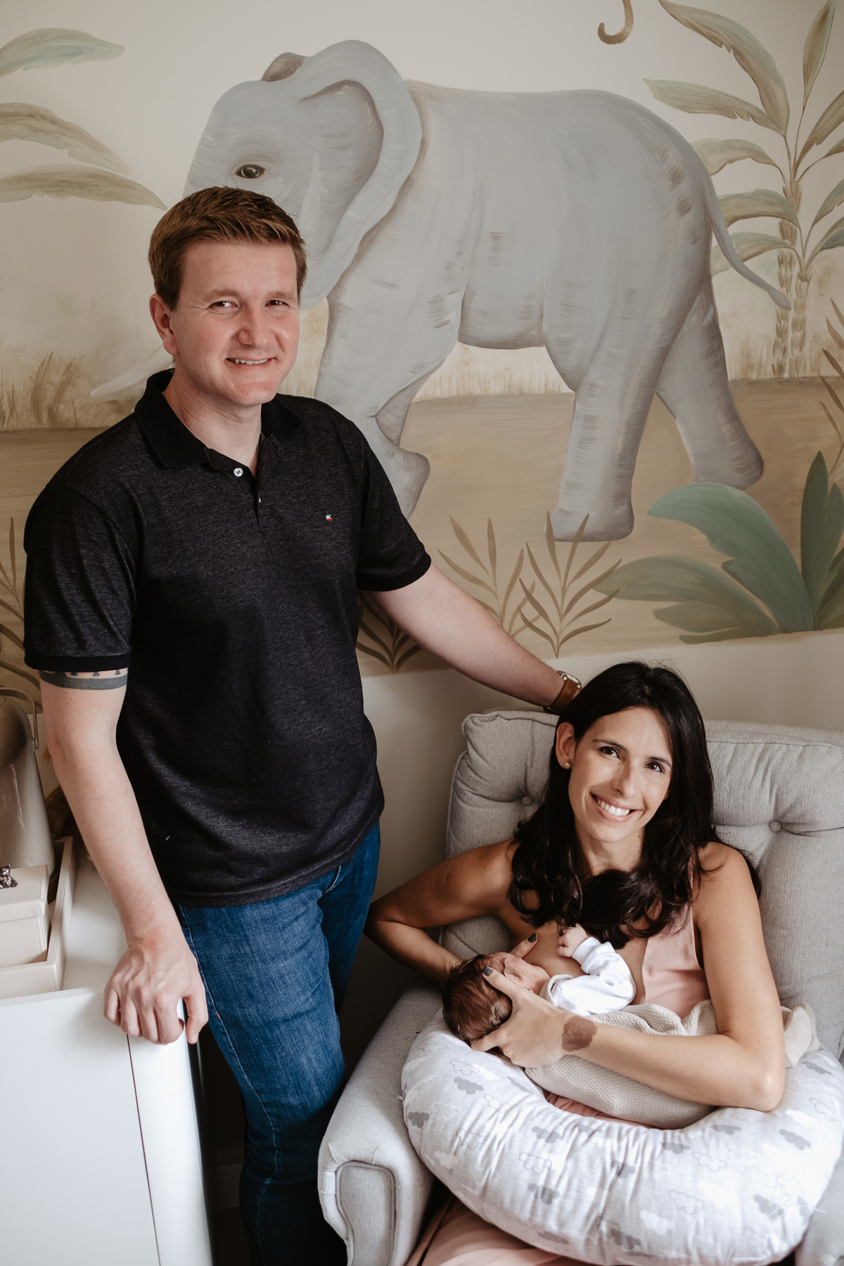 newbornlifestyle, ensaio em casa, primeiros dias do Murilo por Thiago Braga fotografia