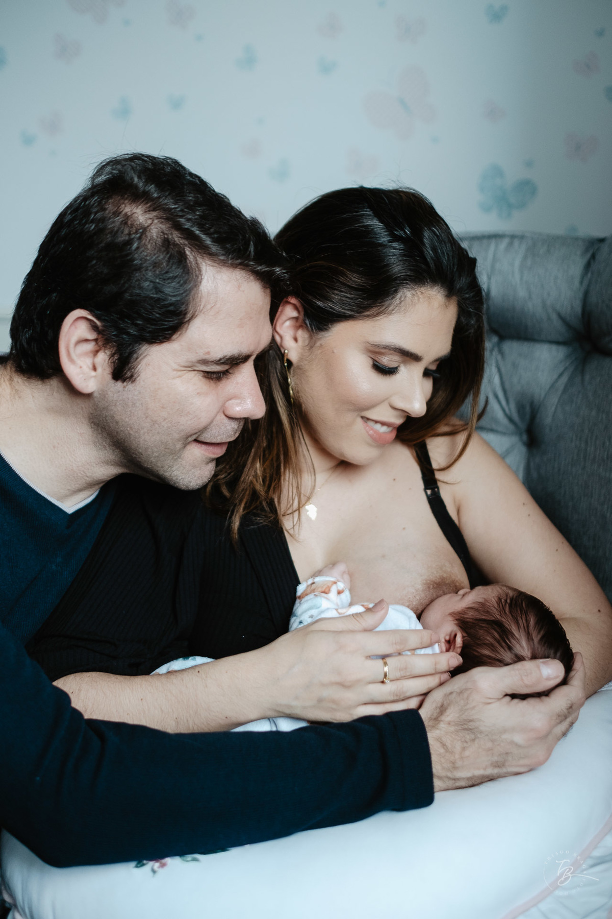 ensaio de bebê e família nos primeiros dias da Anna clara em casa, em Florianópolis, pot Thiago Braga